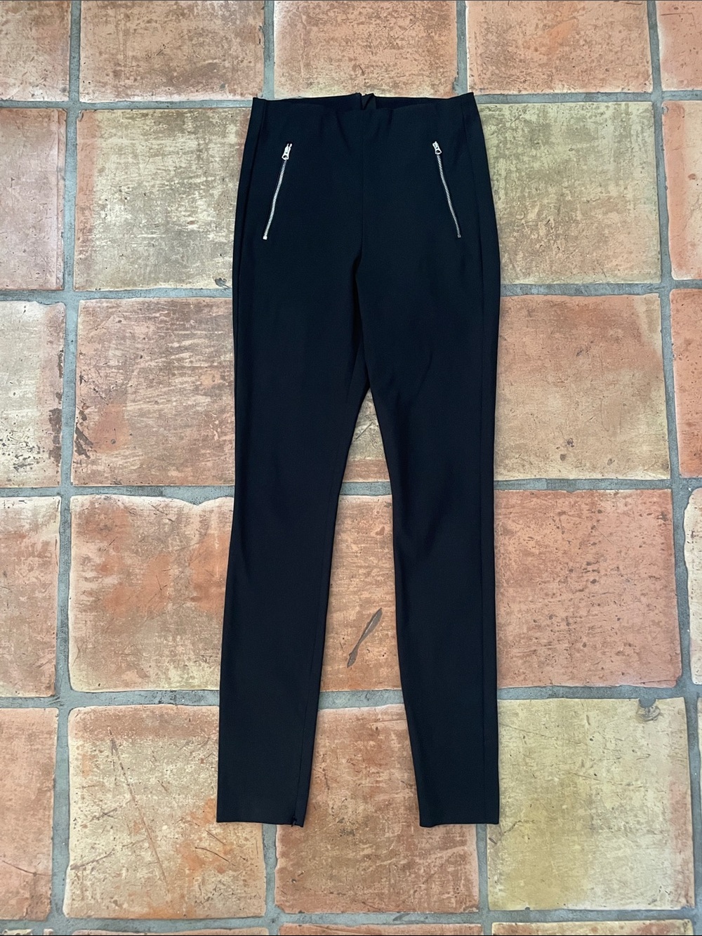 Rag & Bone Size 4 Black Zippered Skinny Pant with Ankle Zippers
